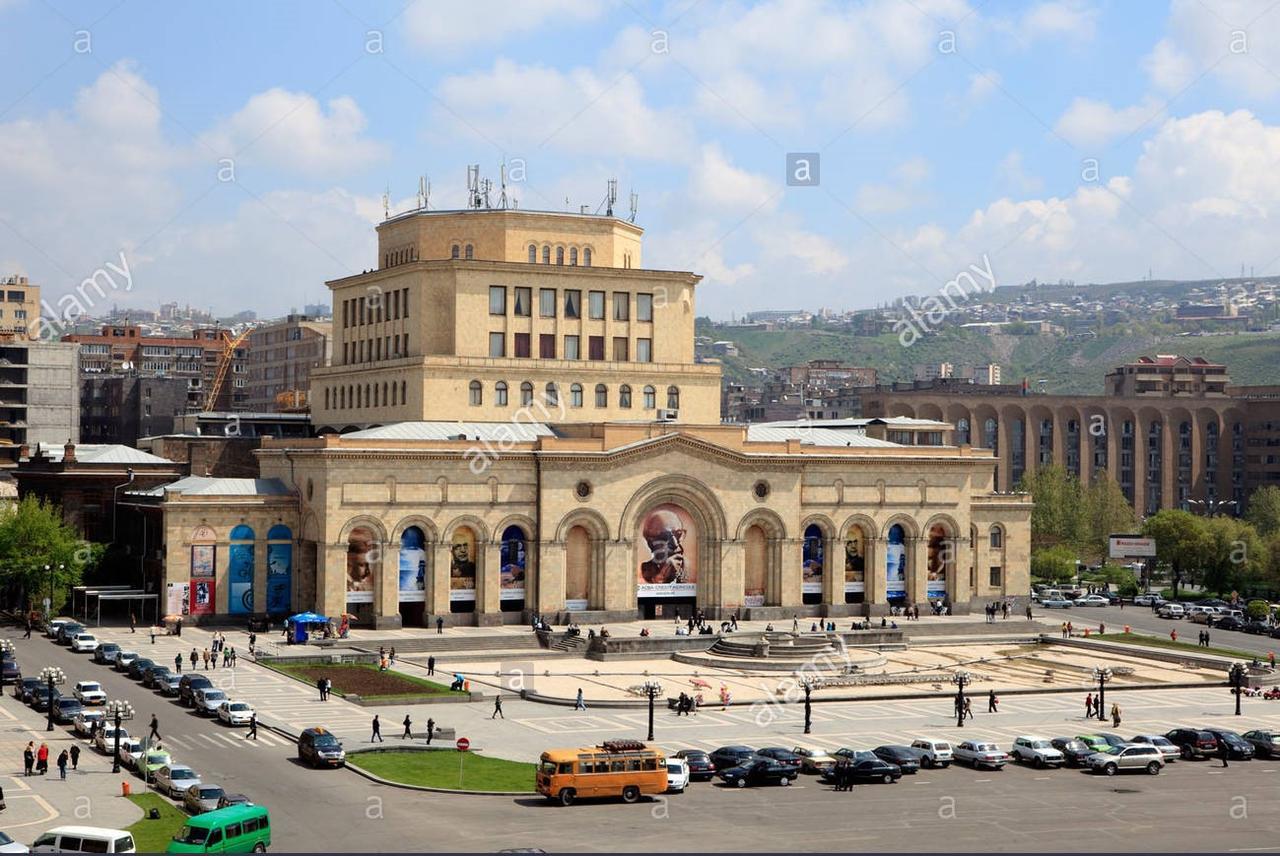Apartment On Republic Square Yerevan Exterior photo